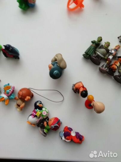 Игрушки от Киндер сюрпризов