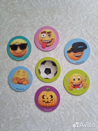Игрушка-магнит newmoji окей