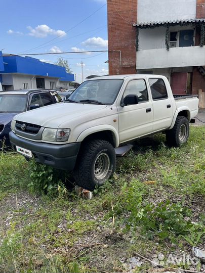 Toyota Hilux 3.0 МТ, 2003, 280 000 км