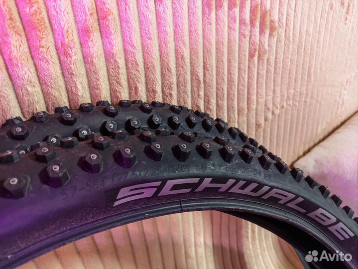Schwalbe ICE spiker PRO 27,5x2,25 (57-584)