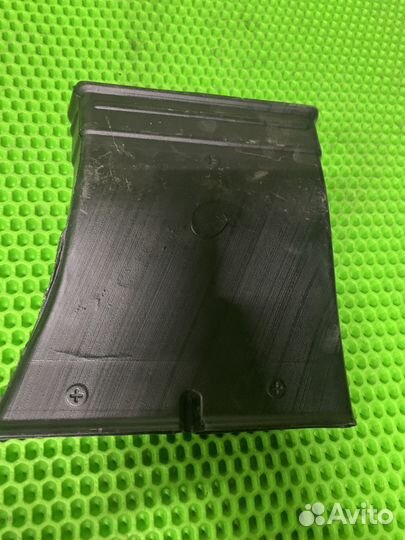 Воздуховод задней части салона правый BMW Х5 F15