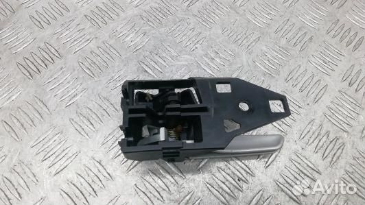 Ручка внутренняя передняя правая toyota prius XW30