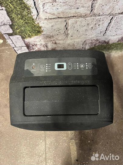 Мобильный напольный кондиционер Hisense apc12