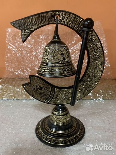 Колокольчик на подставке Индия