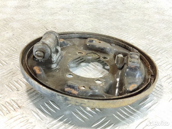 Щит опорный Suzuki Liana 2001-2007