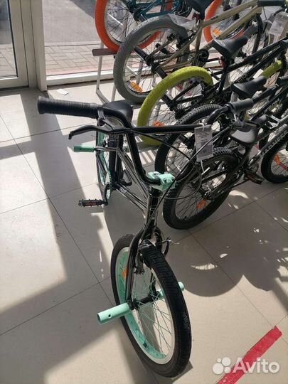 Трюковой велосипед бмх Tech teem