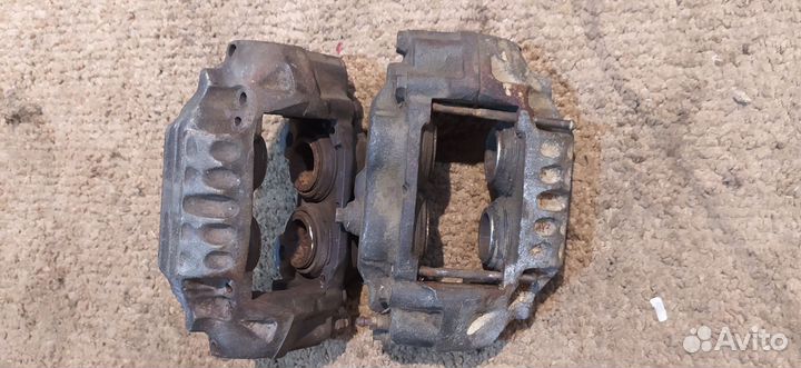 Суппорта 4pot Toyota surf/hilux/4runner