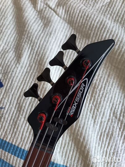 Бас гитара Yamaha RBX 550R Japan