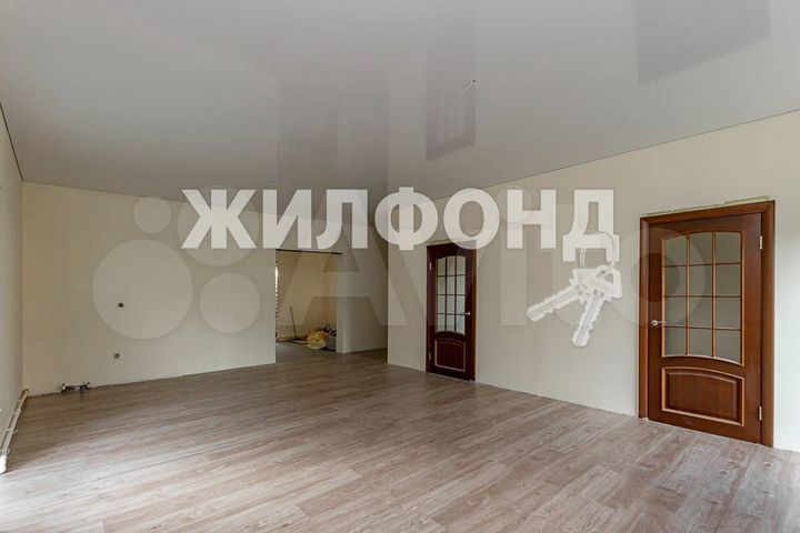 Дом 80 м² на участке 4,7 сот.