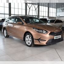 Kia Ceed 1.6 AT, 2021, 17 740 км, с пробегом, цена 1 510 000 руб.