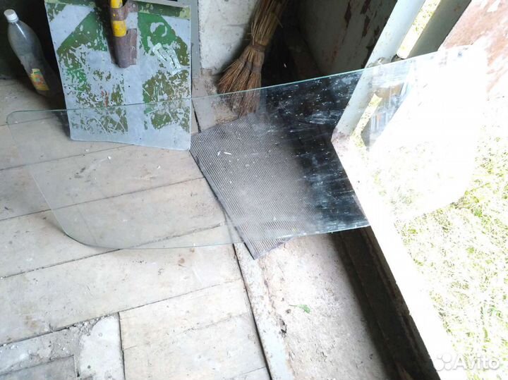 Стекло заднее салона москвич 402, 403, 407