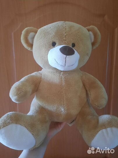 Плюшевый медведь