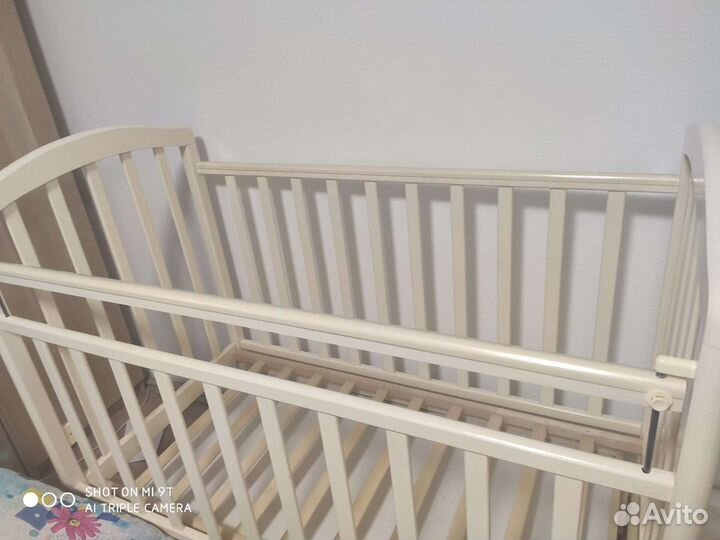 Детская кроватка