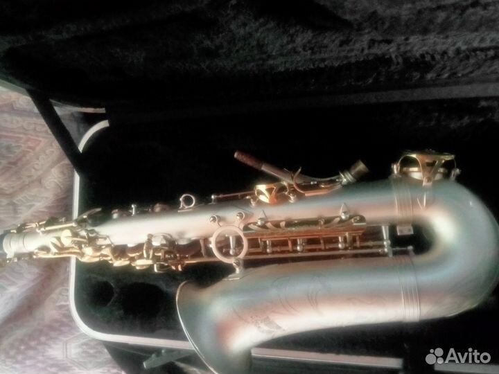 Продам саксофон
