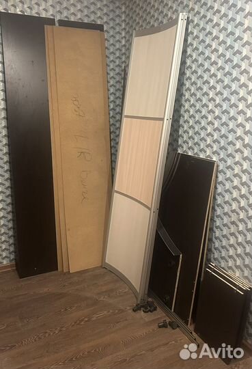 Шкаф угловой