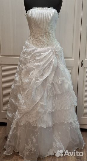Свадебные платья 48 р. Новые