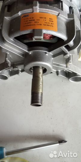 Двигатель стиральной машины Занусси вертикалка