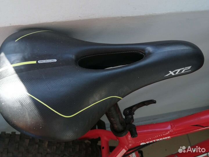 Велосипед горный Stinger Bat,26,18рама,21скорость