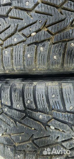 Nokian Tyres Hakkapeliitta 7 215/55 R17 98T