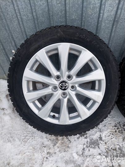 Toyota camry r17 оригинальные