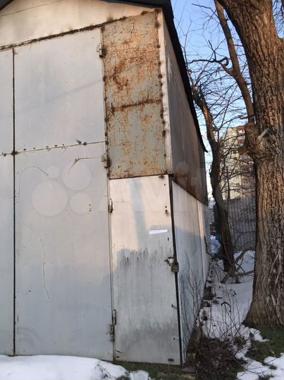 Гараж, > 30 м²