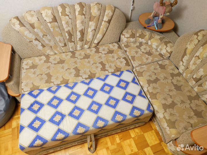 Угловой диван