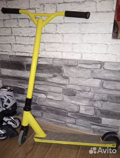 Трюковой самокат