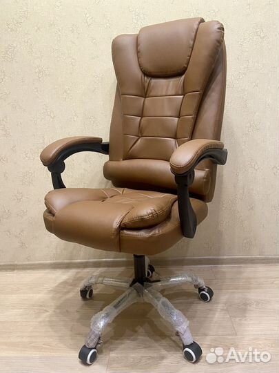 Компьютерное офисное кресло с массажем новое