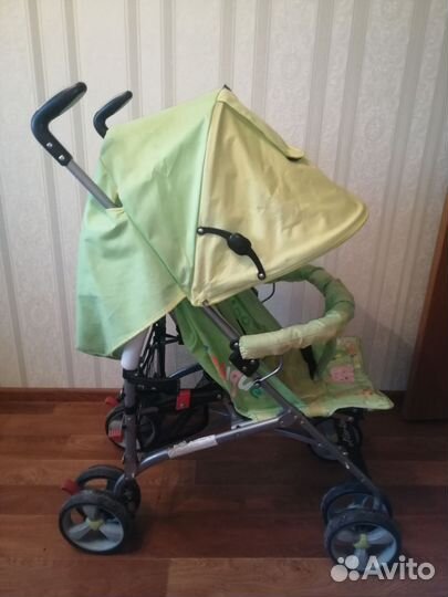 Прогулочная коляска трость
