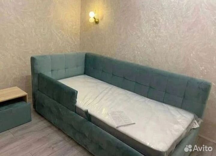 Кровать односпальная босс мини