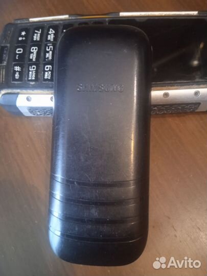 Samsung Keystone 2 GT-E1200M