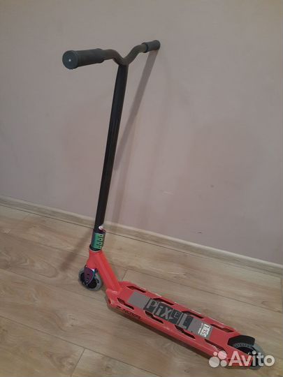 Продам трюковой самокат