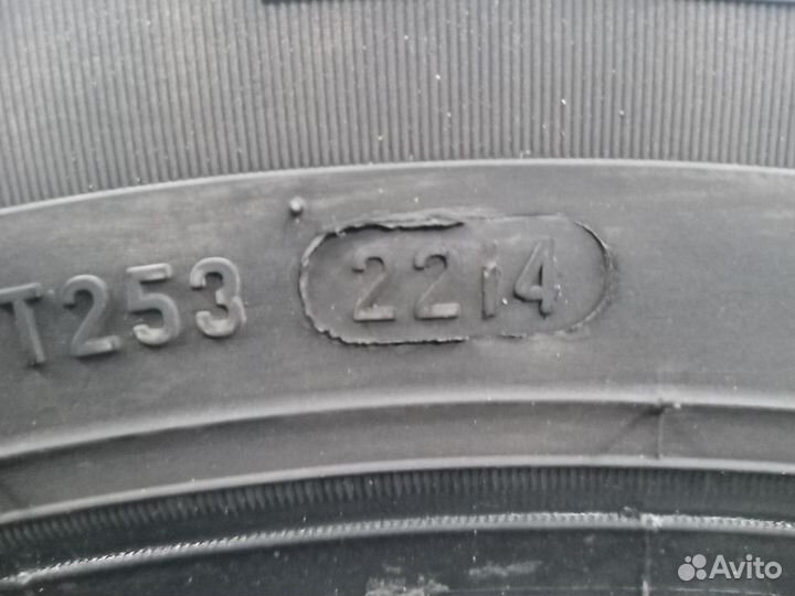 Pirelli Ice Zero 185/65 R15