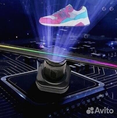 Голографический проектор 3D