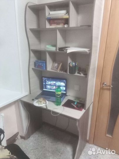 Компьютерный стол новый