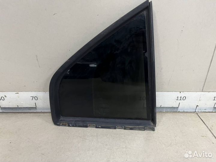 Стекло двери задней правой форточка Ford Mondeo 3 2000-2007