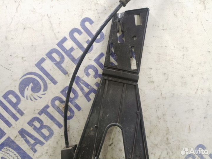 Замок двери задний правый Ford Fusion хэтчбек 1.6