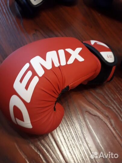 Боксерские перчатки детские Demix 4 oz и 6 oz