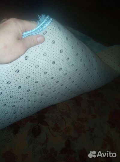 Ковер шерстяной новый