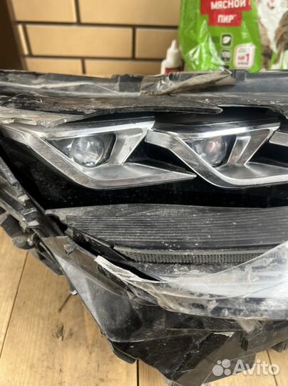 Фара передняя на Lexus RX 300, рестайлинг