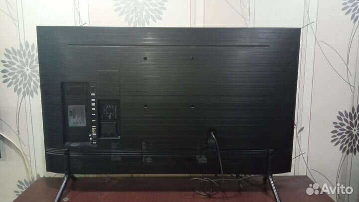 Телевизор Samsung ue49nu 7100