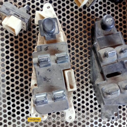 Кнопка стеклоподъемника Dodge Stratus