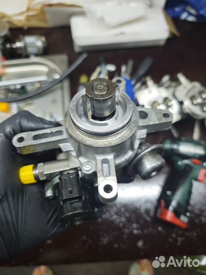 Топливный Насос тндв Porsche 4.8 атмосферный