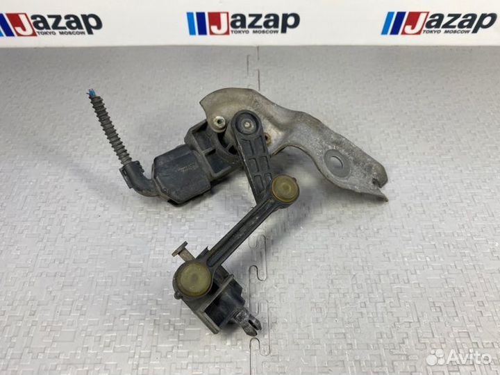 Датчик уровня кузова Audi Q7 Touareg Каен Оригинал