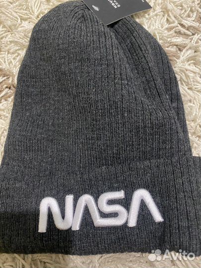 Шапки мужские теплые