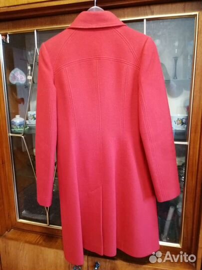 Пальто женское 46 размер