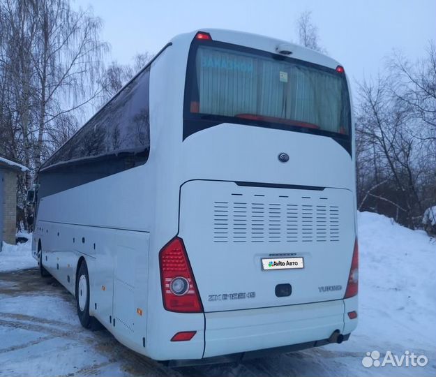 Туристический автобус Yutong ZK6122H9, 2017