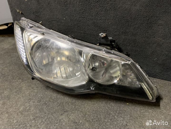 Фара honda civic 4d