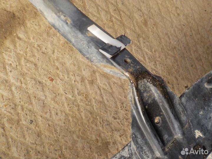 Панель передняя Nissan X-Trail T30