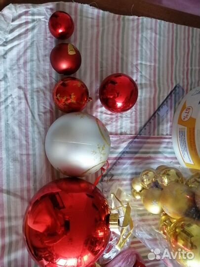 Елочные игрушки